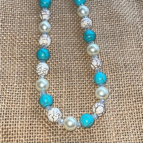 Turquoise necklace Adjustable with crystals extender New - Picture 5 of 10